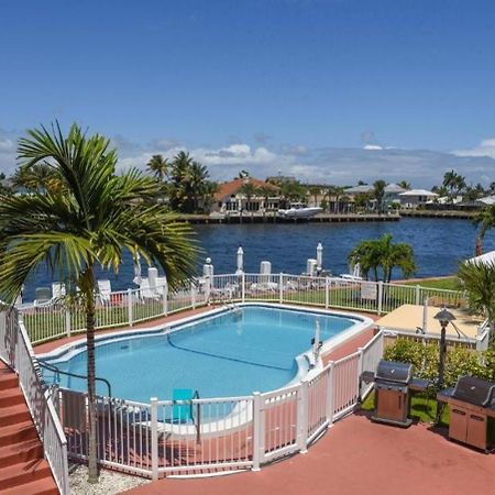 Studio Intracoastal Views! 5 Min Walk To The Beach Villa Pompano Beach Exteriör bild