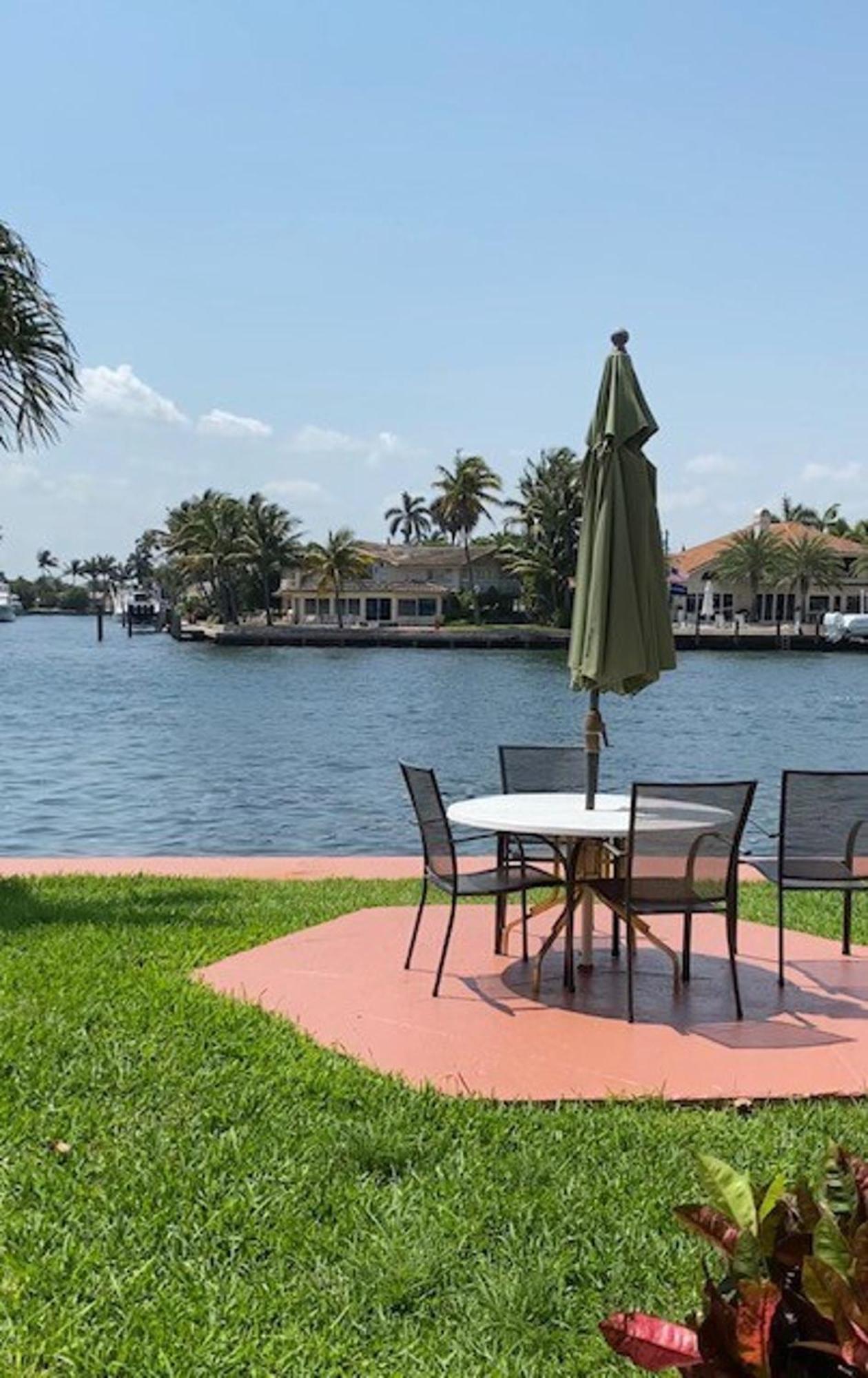 Studio Intracoastal Views! 5 Min Walk To The Beach Villa Pompano Beach Exteriör bild