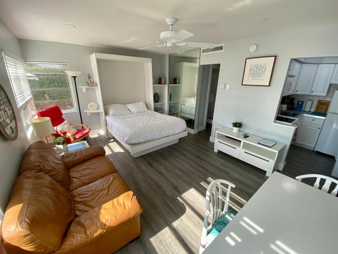 Studio Intracoastal Views! 5 Min Walk To The Beach Villa Pompano Beach Exteriör bild